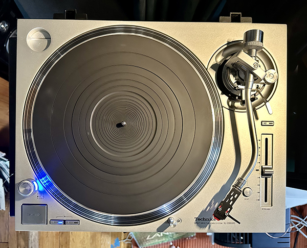 Direct Drive Turntable System II - SL-1200GR2