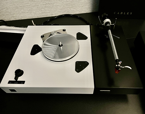  111924.apshow.caf2024.pe1010turntable2.jpg